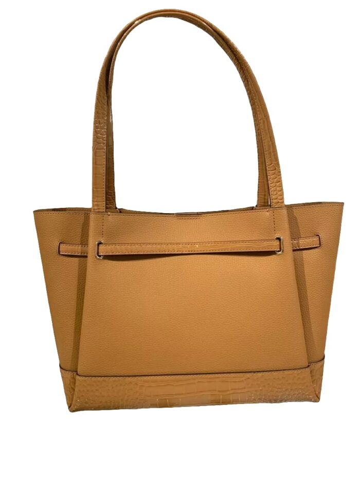 Michael Kors 2025 Collection Reed Large Leather Belted Satchel - Image 3