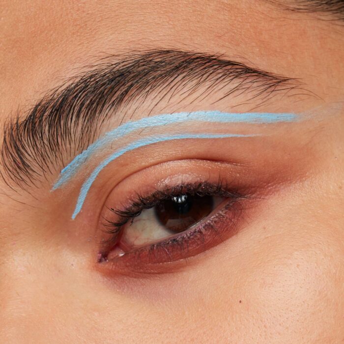 NYX Professional Makeup Vivid Brights Colored Liquid Eyeliner in Blue Thang, 0.06 fl oz - Image 4