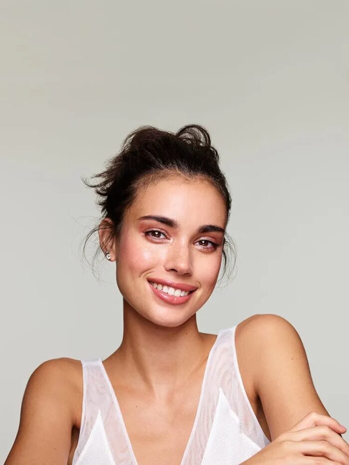 COVERGIRL Classic Color Blush- Iced Plum - Image 5